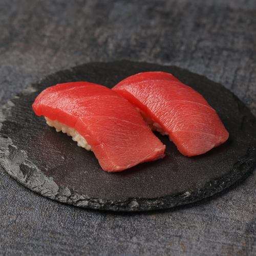 にぎり食べ比べ 本まぐろ (2貫)