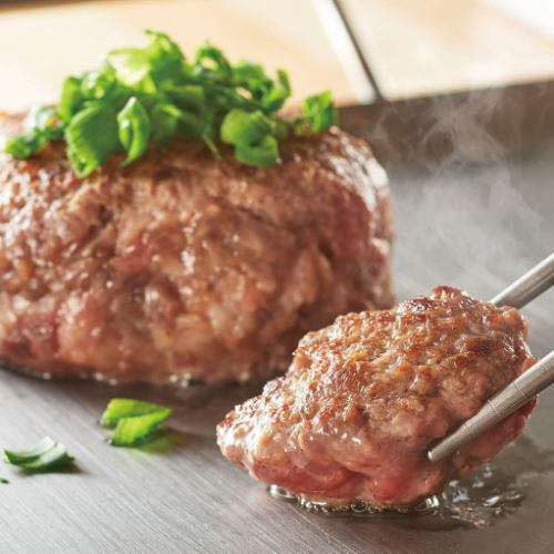 自分で焼く焼肉スタイル