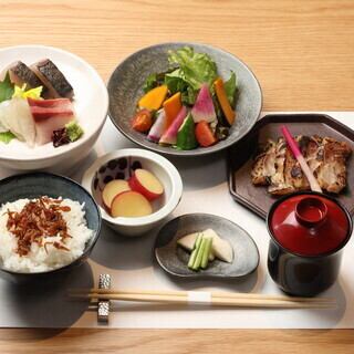【ランチ会食、接待に】特撰 Naoshima 御膳『水仙』2500円(税込)