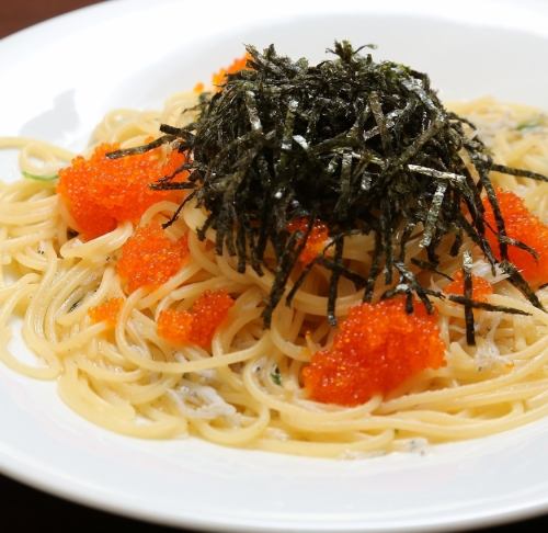 Japanese-style whitebait pasta