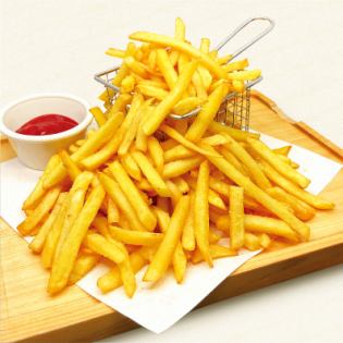 山盛りポテトフライ