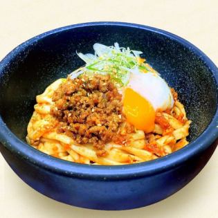 濃厚海老味噌の汁なし担々うどん
