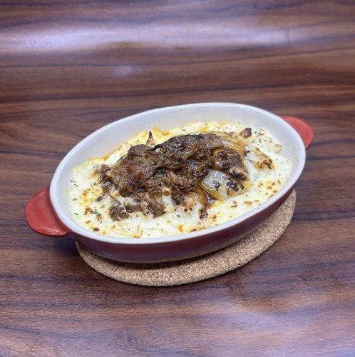 牛チーズグラタン【神戸牛】