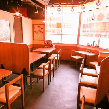 毎日昼12時～営業(昼呑み、定食あります)　★34名様のテーブル宴会OK　★８名様の喫煙ブースも完備