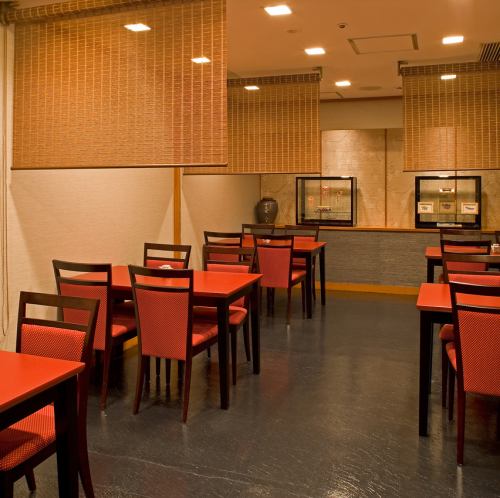 We have tables available where you can enjoy casual conversation while eating.