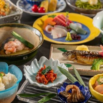[晚餐] 港懷石料理（日式晚餐） 9月 每位8,300日元