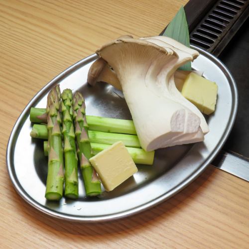 焼きアスパラ・焼きカマンベール