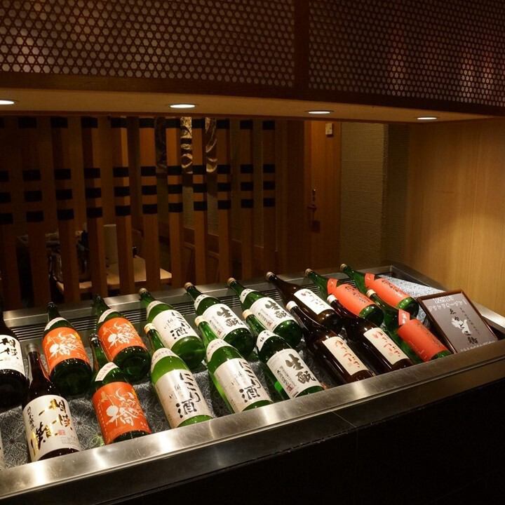 Enjoy our special Shamo chicken hotpot in a private room! "Enotoko Chicken"