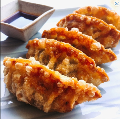 Korean street food fried dumplings (4 pieces)