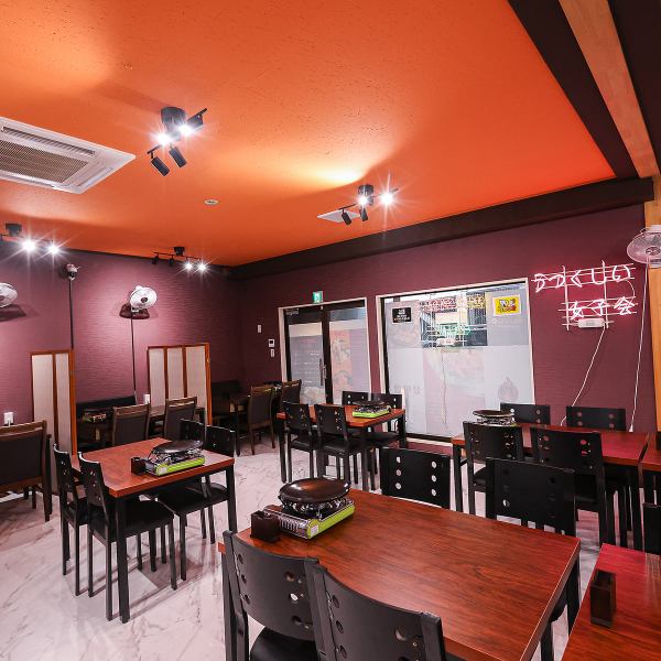 広々とした空間で、本格的な韓国料理をデートや飲み会など様々なシーンで利用されてください！！　また友人から家族、時には大好きな恋人などの色んな人と特別で楽しいひと時を三味亭で過ごしてください！！