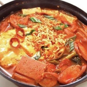 プデチゲ　食べ放題メイン以外　3500→2970円