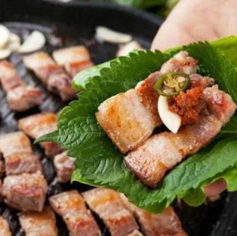 【月～木曜日限定！】サムギョプサルお肉[120分]食べ飲み放題≪三味亭宴会コース≫ NET限定価格★