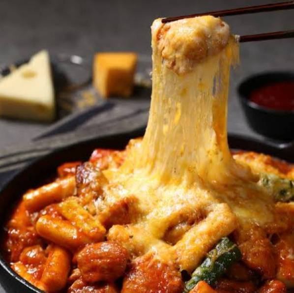 選べるメイン（チーズダッカルビorプデチゲorサムギョプサル）食べ放題2H飲み放題が【4970円】