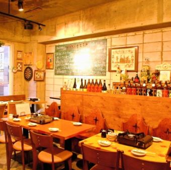 友人や同僚と心おきなく盛り上がりください♪和牛しゃぶしゃぶ２H食飲放題コース4700円！