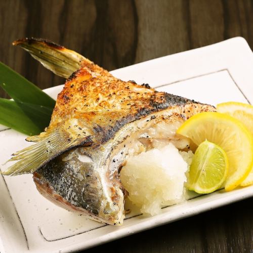 Standard! Fresh fish kama-yaki