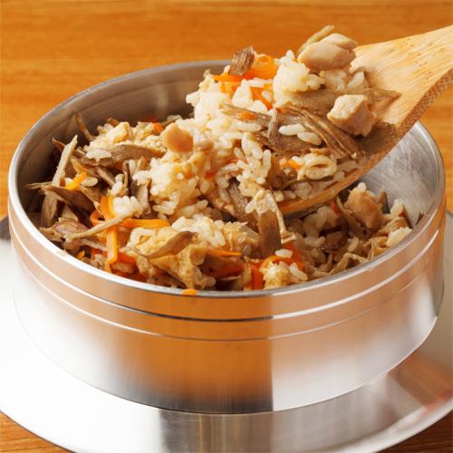 鶏の土鍋ご飯（１～２人前）