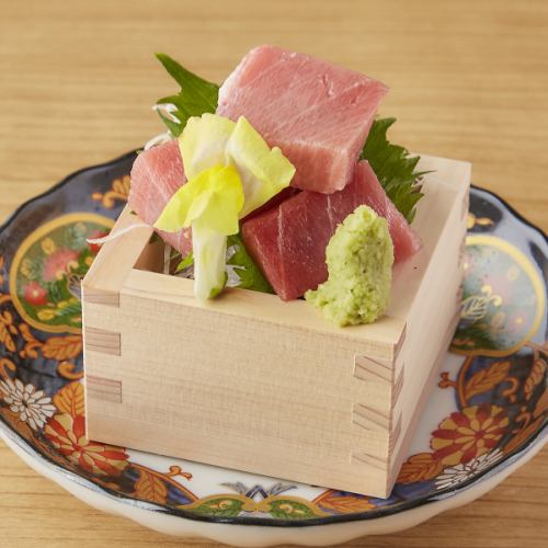 破格の199円！"海鮮升盛り"で、北陸の鮮度をそのまま味わう。日本酒との相性も最高です。