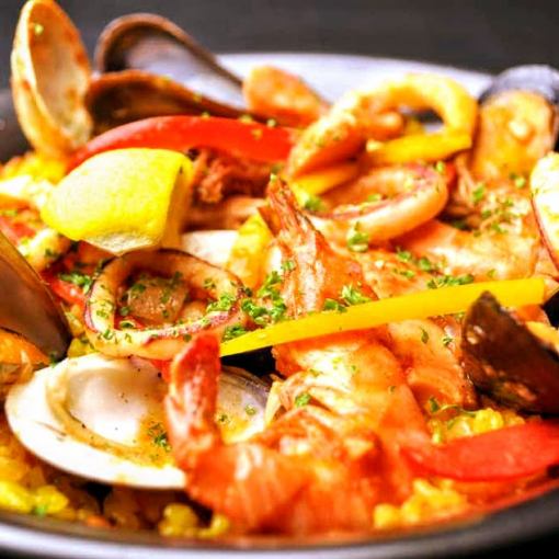 [Enjoy Spain with the popular paella & Iberian pork ♪Spanish course] 6,480 yen with 8 dishes including 2.5 hours of all-you-can-drink