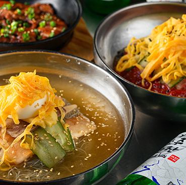 자가제면을 사용한 엄선한 냉면은 3종류 준비