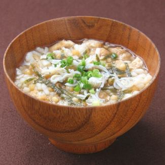 Dashi chazuke of cooked rice