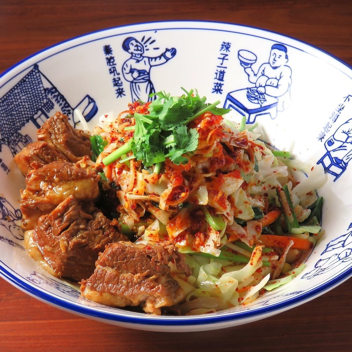 本格的な中華料理に自信あり!ビャンビャンメンが人気メニュー☆