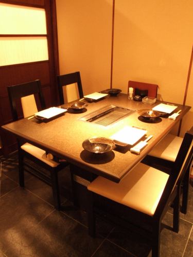 【Private room for 2 to 16 people】