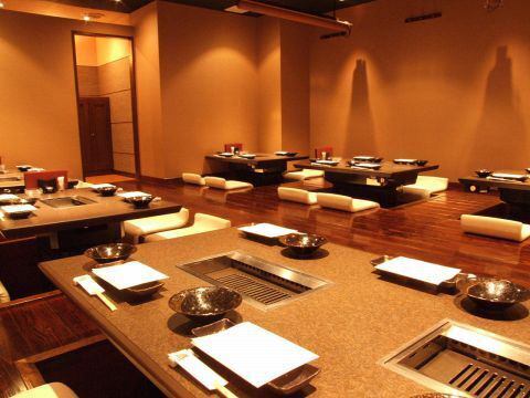 There are 30 sunken kotatsu seats.Please enjoy our carefully selected Kuroge Wagyu beef at your leisure.