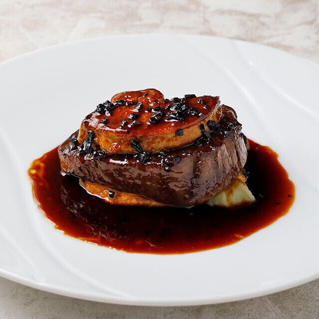 My signature French dish! Rossini with beef fillet and foie gras★