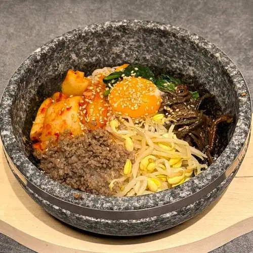 돌솥 비빔밥