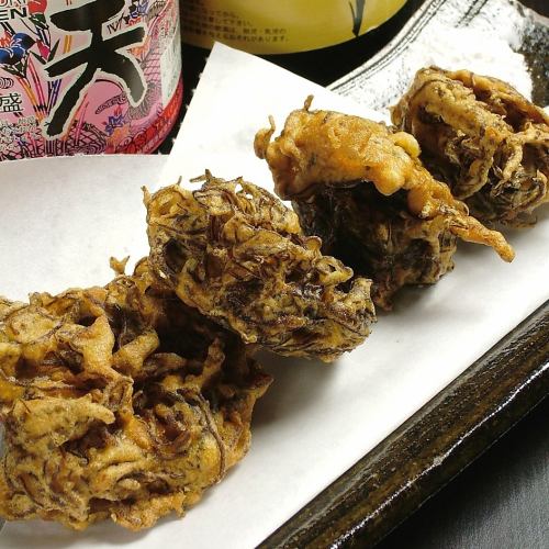【Local ingredients】 We purchase directly from Okinawa and Kyushu