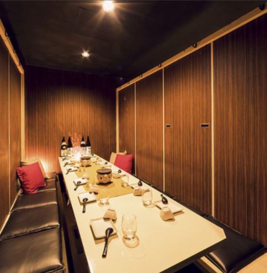 All seats are private rooms! Enjoy a relaxing time in a stylish Japanese private room space ♪