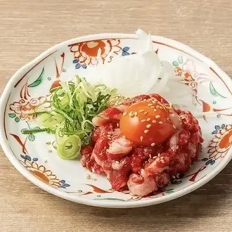 Seared beef yukke