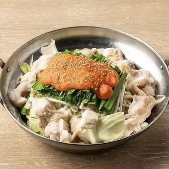Hakata-style mentaiko motsunabe (offal hot pot)