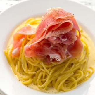 Peperoncino with plenty of aged prosciutto