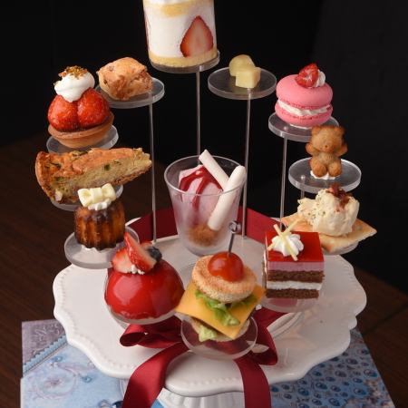 【アフタヌーンティー(14:00~17:00)】グランド・アフタヌーンティー 2,600円(税込)