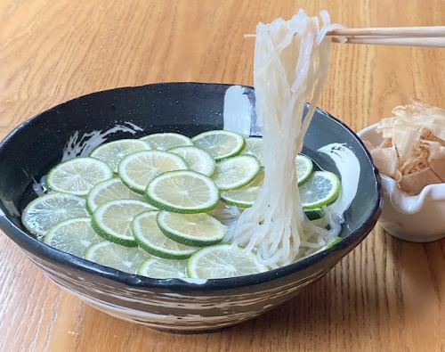 【夏季限定】　柑橘さっぱり冷麺