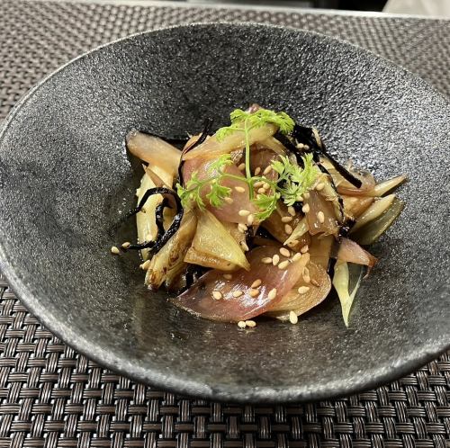 Stir-fried ginger and sesame
