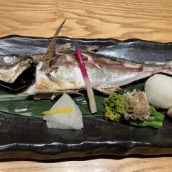 Charcoal grilled horse mackerel