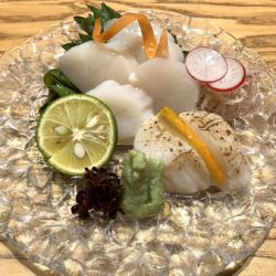 Hokkaido raw scallop sashimi