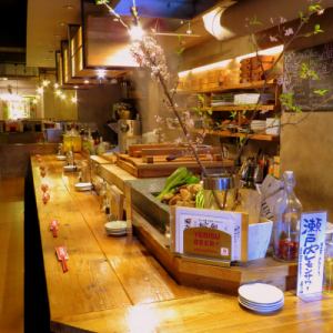 The counter seats are full of realism! Recommended for dates ♪ At Takadanobaba / Izakaya / Banquet / Private room / Women's party / Birthday / Anniversary ♪