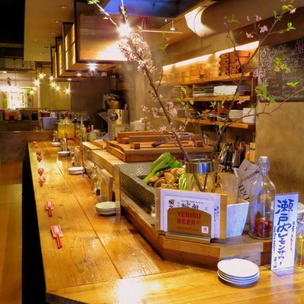 [5-minute walk from Takadanobaba Station] You can enjoy the lively cooking scenery at the counter seats.It's also fun to have a conversation with a talkative clerk.The atmosphere of the restaurant is calm as a whole, and it is a hideaway shop in Takadanobaba.The spacious space is also recommended for dates and girls-only gatherings !!