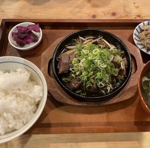 미스지 고기 쇠고기 타타키 정식