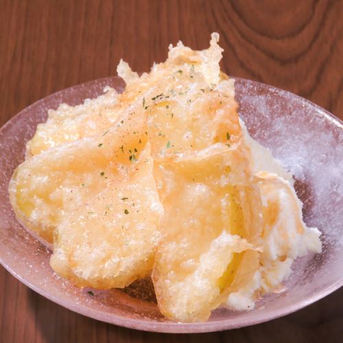 Apple tempura with vanilla ice cream