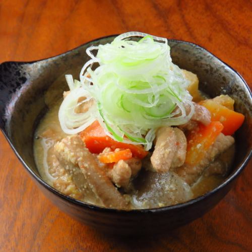 小料理を楽しむ昭和酒場