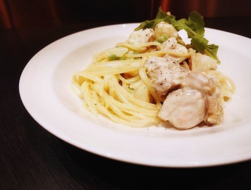 パスタも月がわりで常時2種類ご用意！