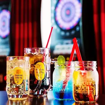 【平日限定】2ｈ飲み放題×ダーツ・カラオケで楽しむ一次会パーティープラン