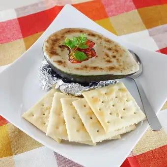 アボカドアンチョビマヨ焼き