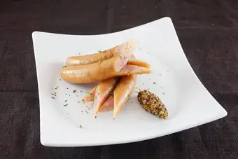 腸詰めソーセージ