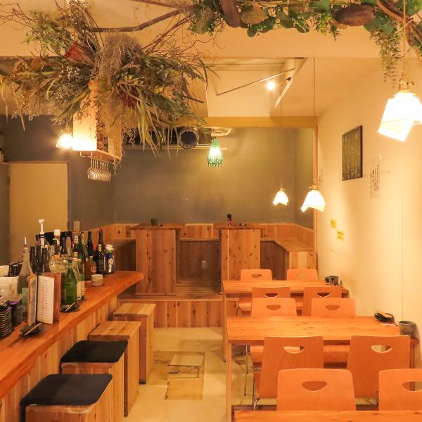 【各種宴会承っております】貸切は25名様～40名様まで承っております。2時間飲み放題付きコースやワイン飲み放題などもご用意♪少人数でのプライベート宴会から大人数での会社宴会までさまざまなシーンにおすすめです◎
