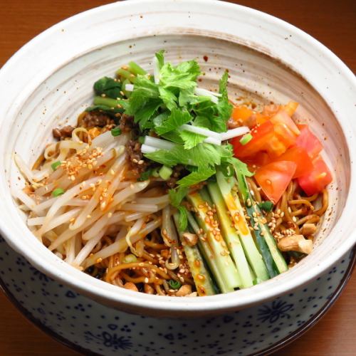 Sichuan style soupless dandan noodles